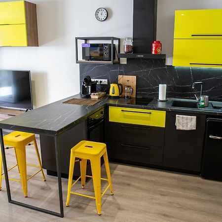 Apartman Yellow Submarine Se Slunnou Terasou Кутна Гора Екстер'єр фото